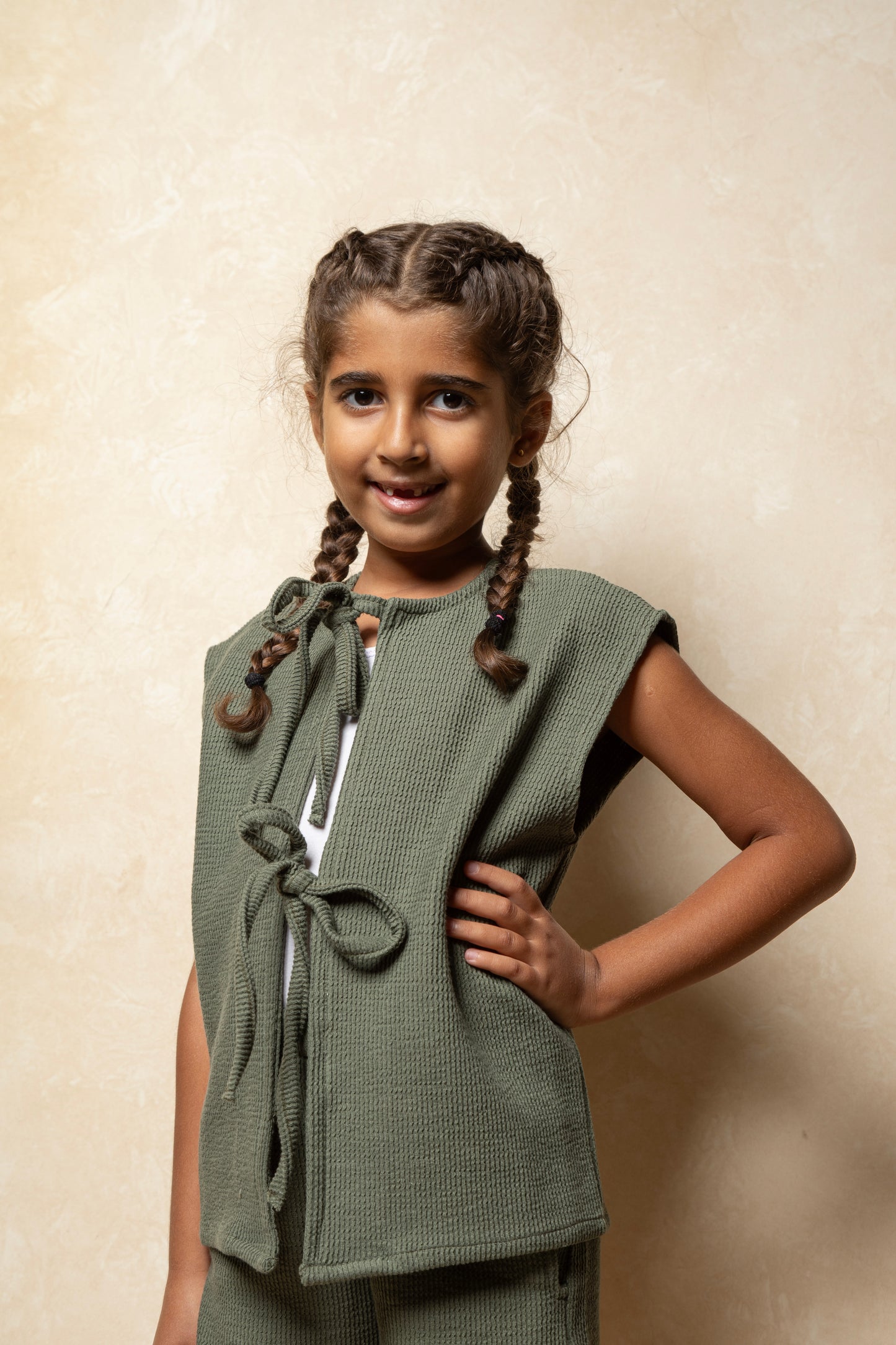 Knit & Knot in Olive-Girls